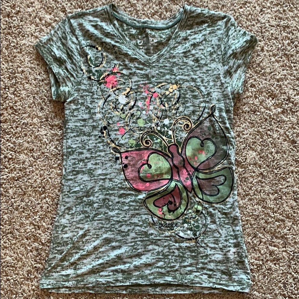 Justice graphic tee